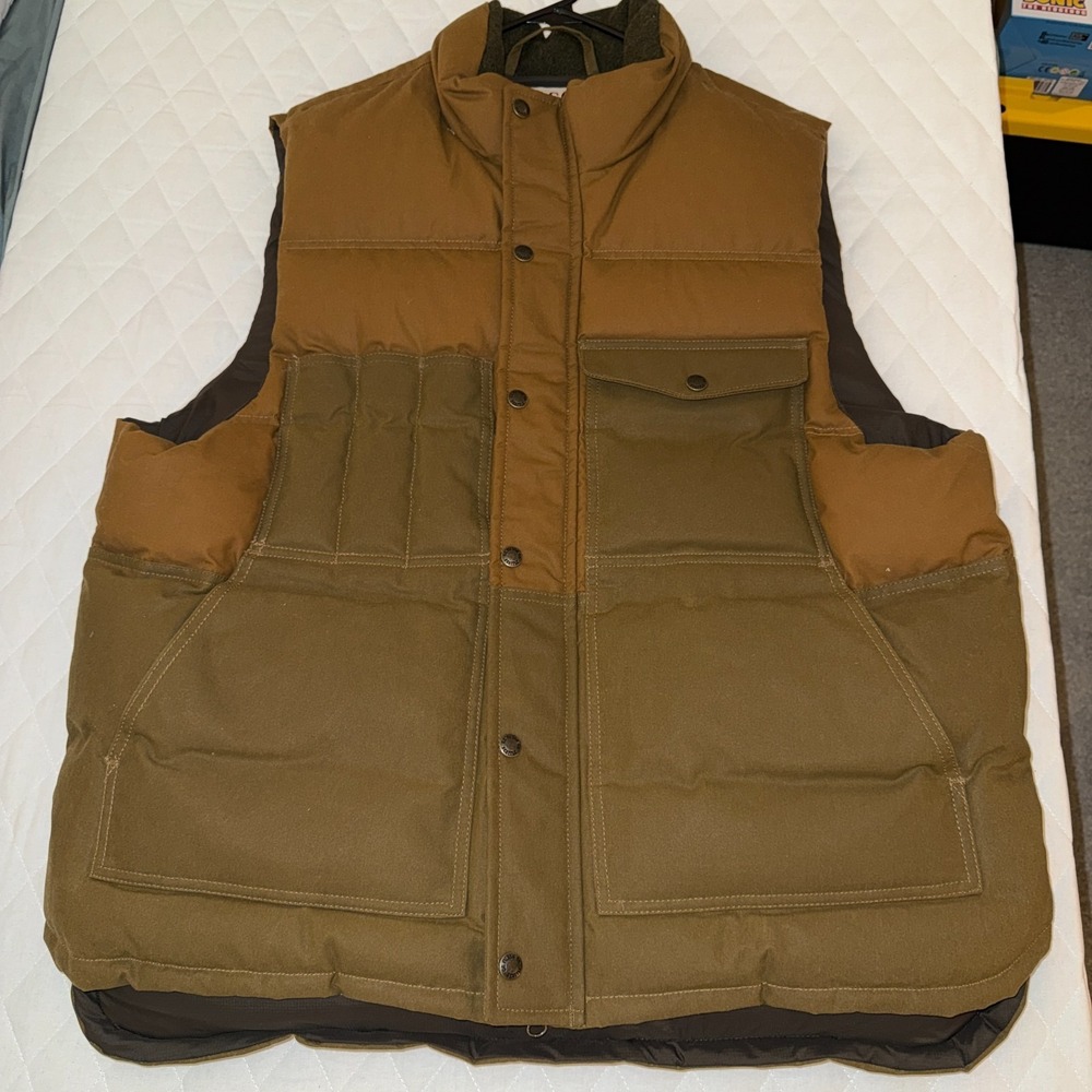 Filson Down Cruiser Vest Men's XL Brown Insulated Snap Front NWOT